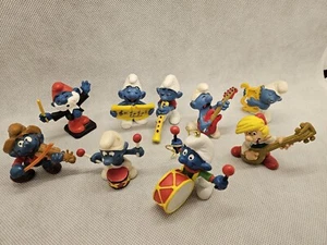 Schlümpfe Musiker Konvolut 9 Stück Peyo Bully Schleich Trommler Geige Harfe... - Bild 1 von 5