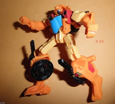 Transformers Combiner Wars Wreck Gar Junkion Leader Autoboy ally motor cycle toy - Image 1 of 4