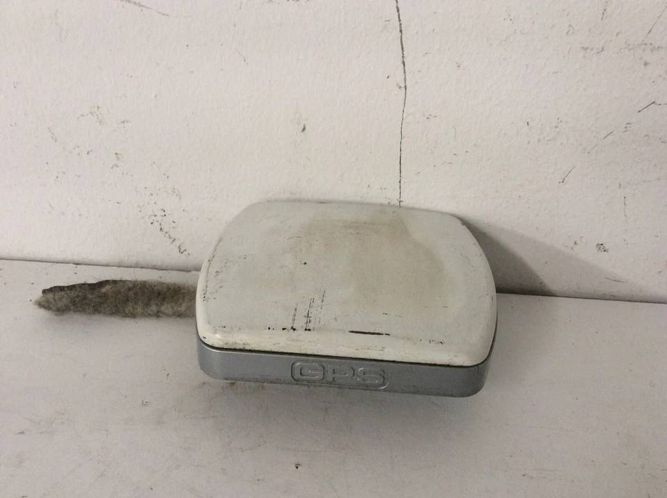 2000 2001 2002 AUDI A8 D2 4.2L - GPS ANTENNA Foto 1 de 2