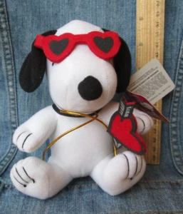 VALENTINE SNOOPY 5" PELUCHE Whitman's Peanuts Charlie Brown THK7 - Imagen 1 de 2