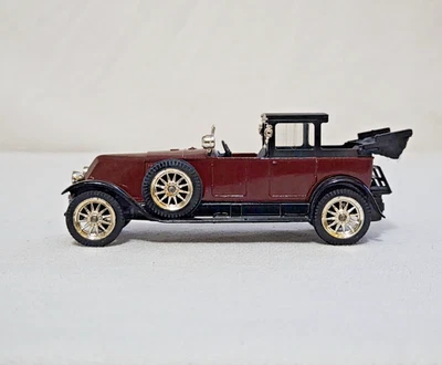 Solido 1926 Renault 40cv 1:43 2/67 Foto 1 de 4