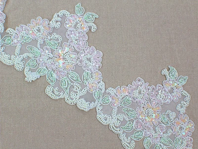 Novedad Organza con Cordones con Cuentas Florales Pastel Multicolor y Lentejuelas 6 1/2"  Foto 1 de 4