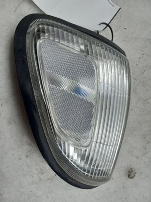 LUZ ANTINIEBLA LADO PASAJERO TOYOTA TACOMA CABINA EXTRA SR5 97-00  Foto 1 de 4