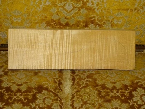 Tonholz, Tonewood, klasse bosnischer Riegelahorn f Geige, flamed old violin back - Bild 1 von 2