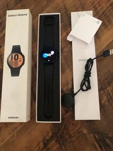 Samsung Galaxy Watch4 LTE, BLUETOOTH, WI-FI, GPS, SAM-R895U GW4 44MM BLK KIT - Photo 1 sur 7