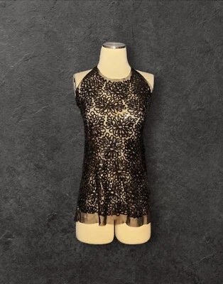 Camiseta sin mangas de malla floral negra DEB para ocasiones especiales DEB talla pequeña Foto 1 de 4