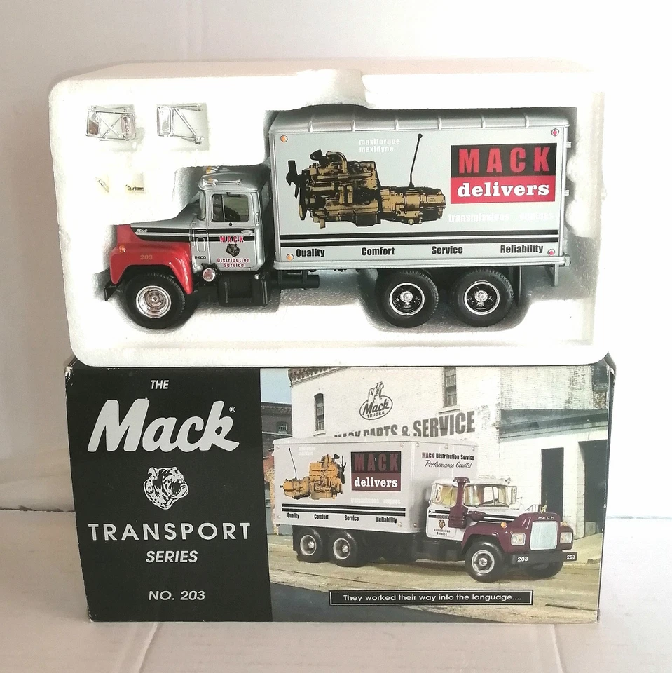 FIRST GEAR 1/34 THE MACK TRANSPORT NO.203 CAMION R-600 REF.19-2410 - Immagine 1 di 1