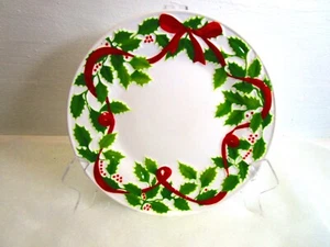 Plato de ensalada de postre Pier 1 Imports cinta roja en laurel 8,2"💙 - Imagen 1 de 2