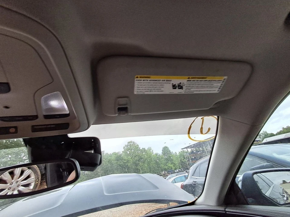 Passenger Right Sun Visor Fits 14-20 IMPALA 2502691 Foto 1 de 1