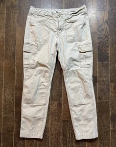 Pantalones cargo LL Bean Favorite Fit para mujer 10P (W32xL26) beige elástico tiro medio - Imagen 1 de 8