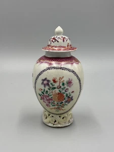 Antique 18th c Qianlong Chinese Export Famille Rose Porcelain Vase 5 1/4'' - Picture 1 of 9