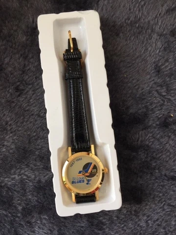 Vintage Ladies NHL St Louis Blues Hockey Collectible 25 Anniv Watch IN BOX Cover