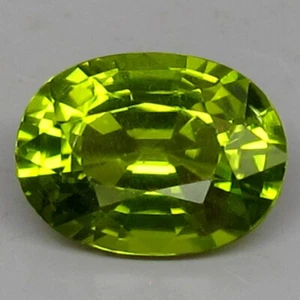 GORGEOUS VERY RARE! 1.25ct.Top Flash Lime Green Grossular Mali Garnet OV/7x5mm. - Picture 1 of 4