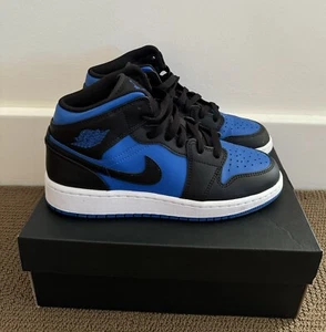 Nike Air Jordan 1 Mid GS Royal Black Blue White DQ8423-042 Youth Size 5Y, UK 4.5 - Picture 1 of 10