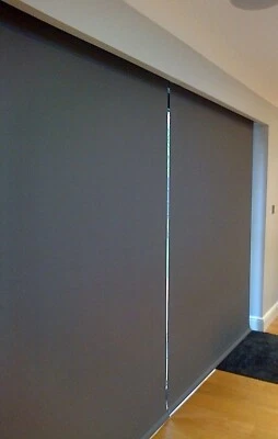 tenda a rullo tinta unita 5 colori  17 misure - Immagine 1 di 4