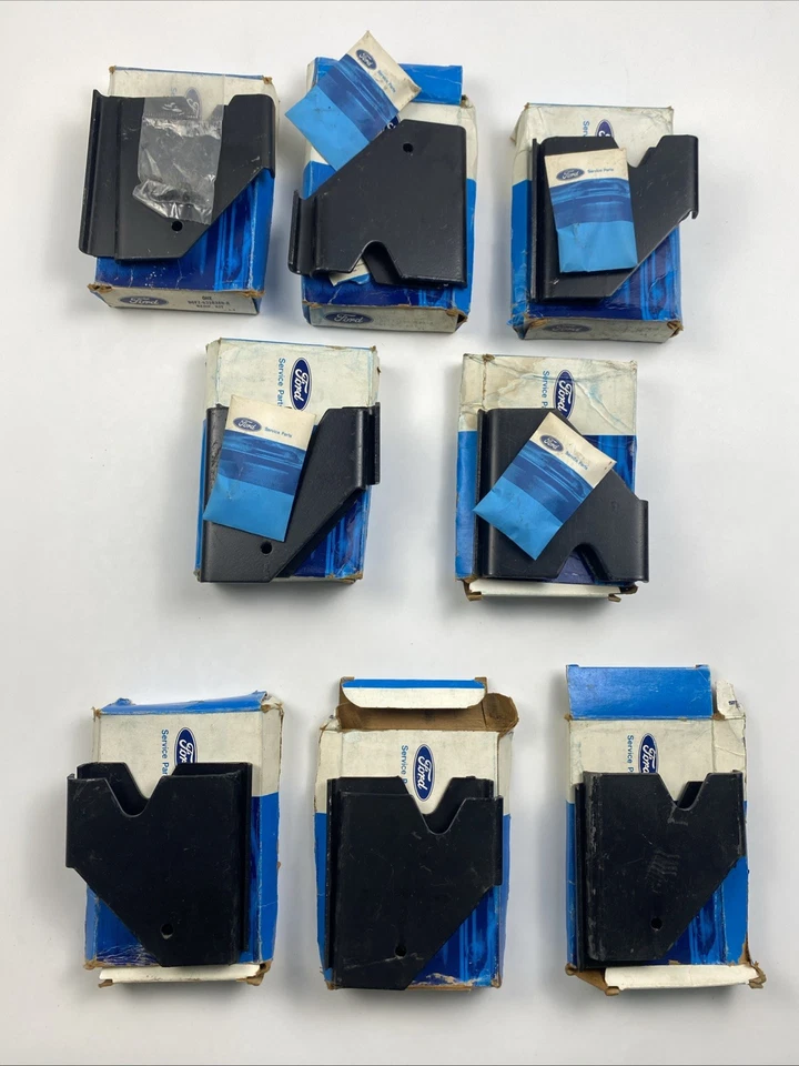 Kit de reforço de avental interno dianteiro Ford 1974-80 Pinto Bobcat D6FZ-6210380-A NOS - Imagem 1 de 4