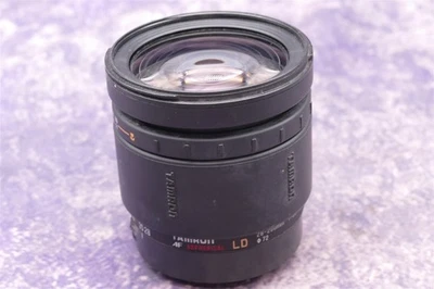 Tamron AF Aspherical 28-200mm f3.8-5.6 LD IF Canon AF FOR PARTS OR REPAIR 171d - Image 1 of 4