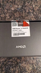AMD Ryzen 9 7950X3D Processor (5.7 GHz, 16 Cores, Socket AM5) Box -... - Afbeelding 1 van 4