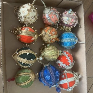 Vintage Sequin Push Pin Beaded Christmas Ornaments lot of 12 - Picture 1 of 1