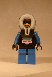 LEGO Arctic Minifig Blue Parka Arctic Minifigure with Gray Back Pack 6586 6578 - Picture 1 of 1
