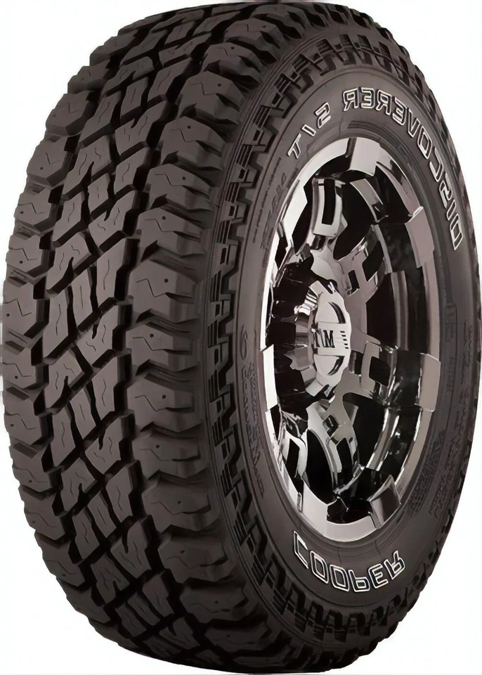 Cooper Discoverer ST Maxx 235/85R16 Tire