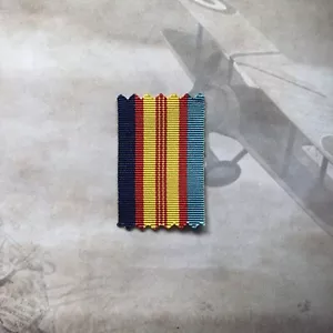 AUSTRALIAN VIETNAM SERVICE  MEDAL RIBBON 1 X METRE | FULL SIZE |  | TOYE KENNING - Picture 1 of 1