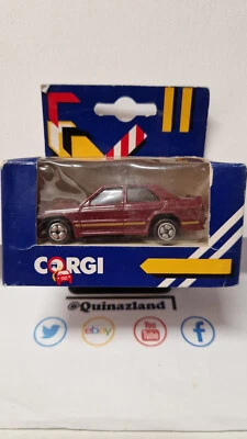 Corgi Mercedes 190E 2.3/16 scatola e bolla danneggiate (NP13) - Immagine 1 di 2