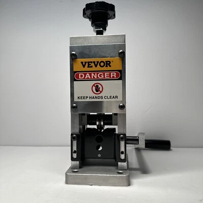 Машина для ручной зачистки проводов VEVOR 0,06-1,57 дюйма для зачистки кабелей - Изображение 1 из 4