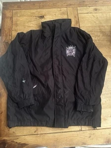 Vintage Sacramento Kings NBA G-III Carl Banks Black Jacket XL Purple Liner - Bild 1 von 9