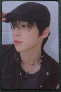 ATEEZ Golden Hour Part 3 12th Mini Album YUNHO Photocard Official Platform B - Picture 1 of 2