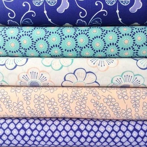 Fabric Freedom Blossom 100% Cotton Fabric FQ Quilting Craft Patchwork Blue - Picture 1 of 6