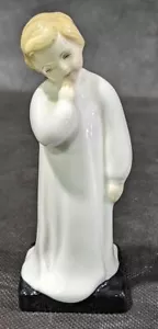 Figura Royal Doulton -- Darling - HN 1985 - Hecha en Inglaterra - Imagen 1 de 4