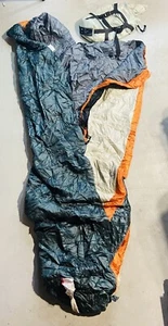 Slumberjack Thermolite Extreme Super Guide Large Sleeping Bag w/ Carrying Sack - Picture 1 of 7
