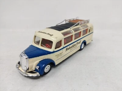 Autobus Mercedes Diesel Omnibus O3500 The DINKY Collezione - Matchbox - 1/43 - Immagine 1 di 3