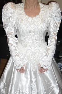 Prinzessin Hochzeitskleid 36 Langarmes Vintage Elegante weiße Kleider - Bild 1 von 18