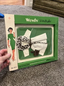 Wendy Wardrobe Series 42 No. 9 White & Leopard Print Coat, Elite Creations Set - Picture 1 of 12