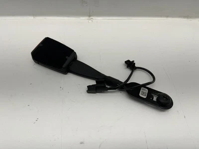 GMC SIERRA K3500 2020 2021 2022 cubo delantero derecho hebilla del cinturón de seguridad Foto 1 de 4