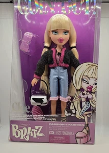 2 muñecas de moda Bratz Goin' Out Cloe alias "Angel" y Jade alias "Kool Kat" 2024 - Imagen 1 de 2