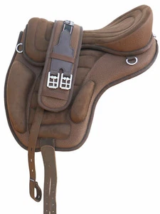Brown Color Treeless Synthetic Freemax Horse English Saddle In 14+ Sizes F/Ship. - Picture 1 of 1