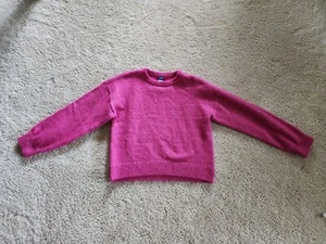 Girls Old Navy hot Pink sparkle Sweater Size 14/16 - Picture 1 of 5