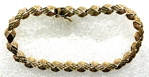 DESIGNER D 14K Y GOLD Textured MANUFACTURED Linked BRACELET Estate - Picture 1 of 4