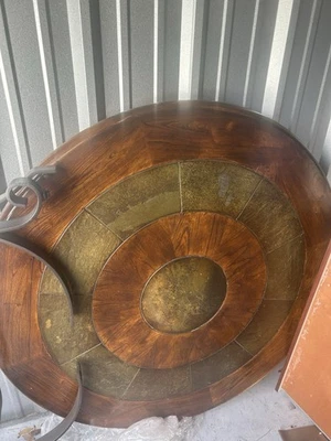 Kitchen Table And 4 Chairs - Image 1 of 4