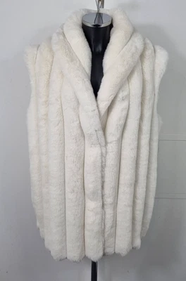 RIVER ISLAND White Faux Fur Gillet Popper Close Pockets Size UK L - Image 1 of 4