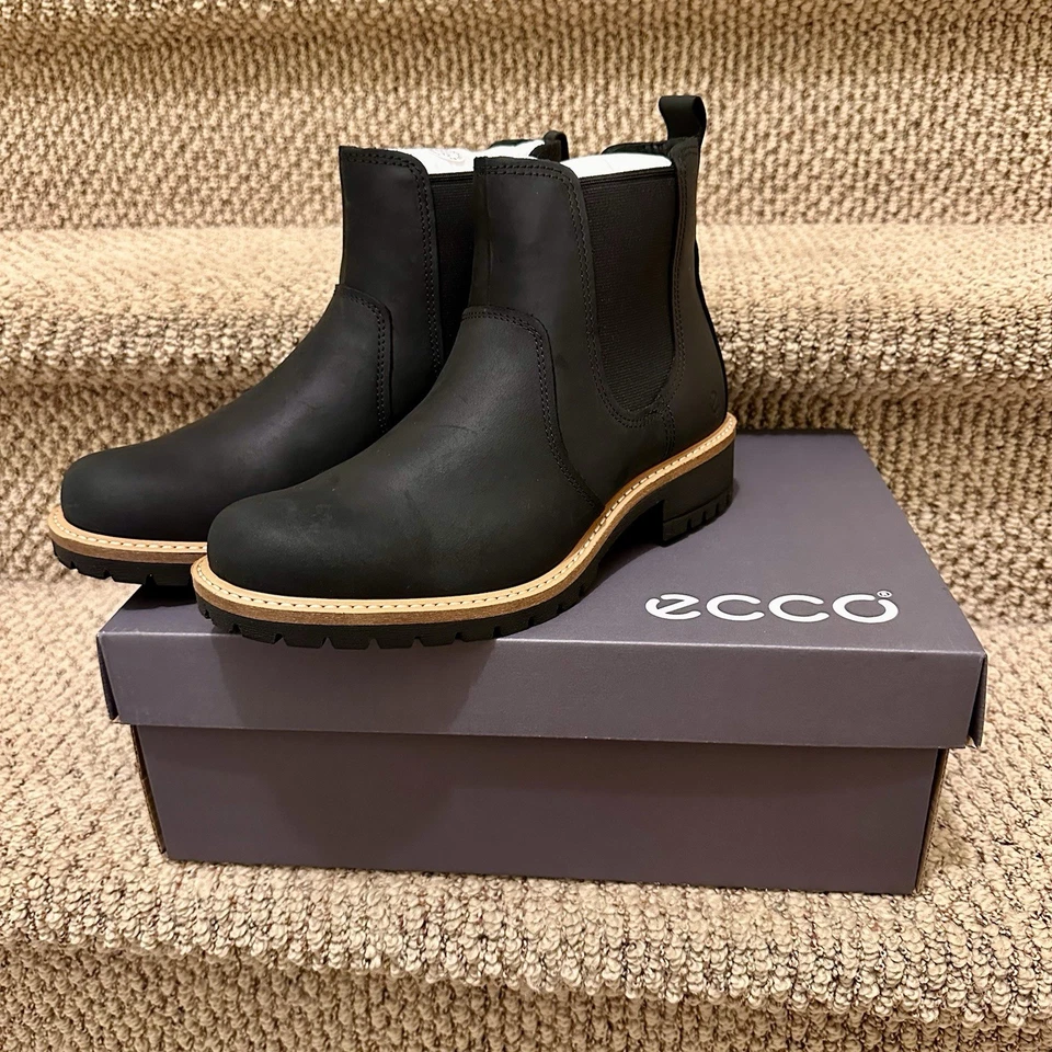 ECCO Women's Elaina Chelsea Boot Black Noir Suede Size 7-7.5 Eu 38