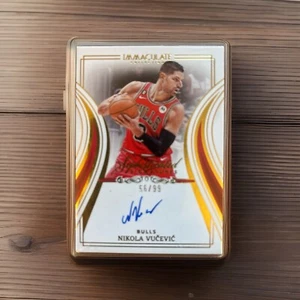 NIKOLA VUCEVIC - 2022 IMMACULATE COLLECTION- SOPHISTICATED SIGNATURES SS-NKV /99 - Picture 1 of 2