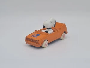 Volkswagen Golf Cabriolet with Snoopy - ESCI Made in Italy 1:43 DIE-CAST METAL - Foto 1 di 7