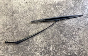 Scheibenwischer vorne rechts Audi A4 B5 Wischerarm Wischer 8D1955408D - Bild 1 von 9