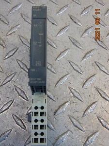SIEMENS 6ES7 138-4CA01-0AA0 MODUL mit TM-P15C23-A0 BASIS - MENGE VERFÜGBAR - Bild 1 von 2