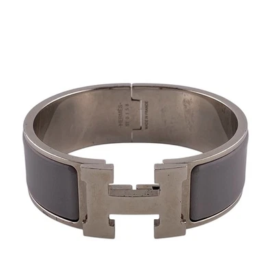 Hermes Click Crack GM Bangle Gray Unisex 6.3 in diameter Condition Used - Image 1 of 4