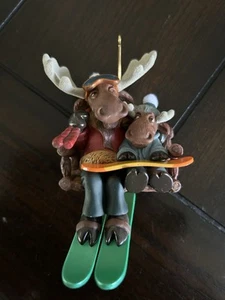 2007 Hallmark Keepsake Ornament Dad & Son Moose Riding Ski Lift Downhill Thrills - Picture 1 of 7